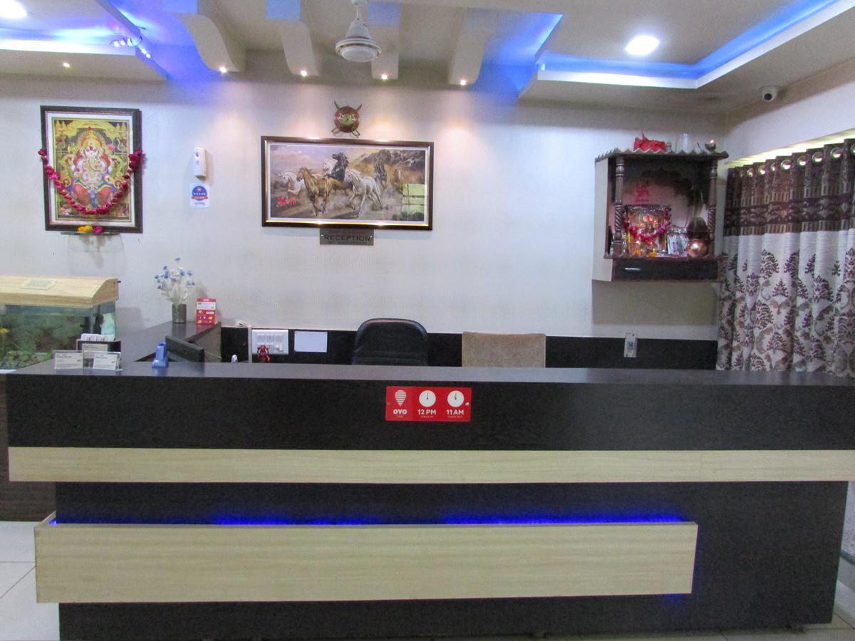 Hotel Neelkanth Residency Gandhinagar Dış mekan fotoğraf